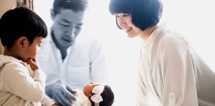 Hiring a Fake Family in Japan